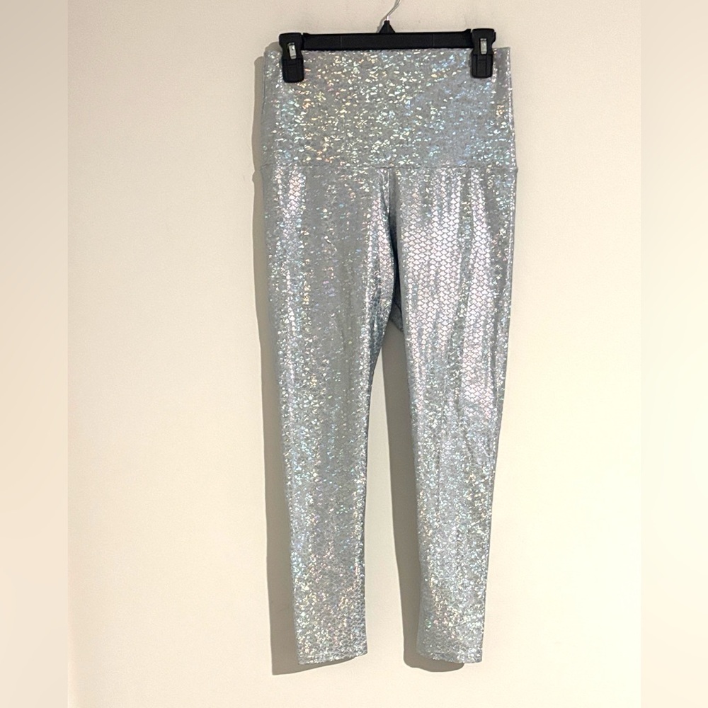 Emily Hsu Designs Silver Holographic High-Waist Leggings - Picture 9 of 12